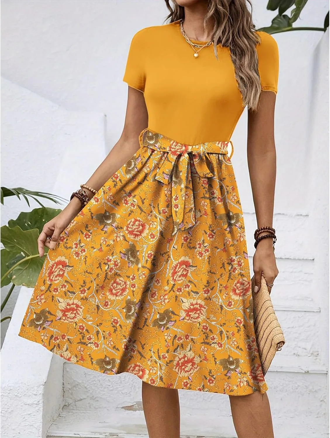 Short Sleeve Dress for Women Empire Waist Summer Floral Dresses Flowy Crewneck Midi Length Belted Women's Sundresses